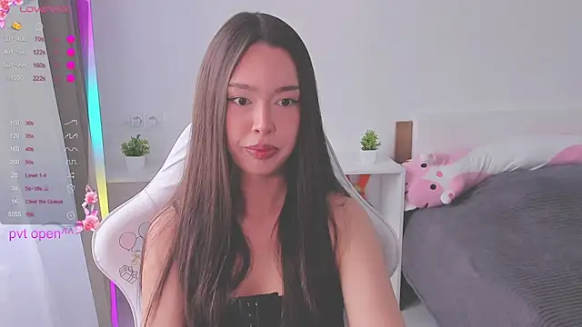 kittenrisha online show from 06-11-26, 04:31