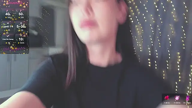 kittenrisha online show from 12-21-25, 07:10