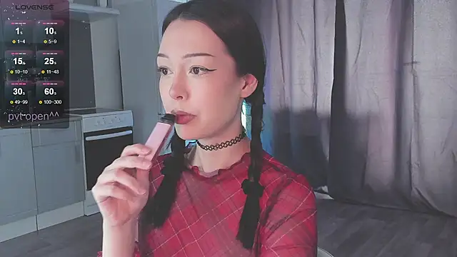 kittenrisha online show from 10-26-25, 06:58