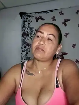 Snapshot of Abigail_BigTits chatting on 02-18-25, 02:38 Abigail BigTits online show from 02-18-25, 02:38