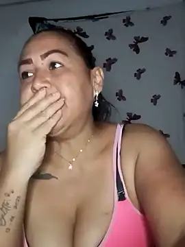 Snapshot of Abigail_BigTits chatting on 02-18-25, 06:26 Abigail BigTits online show from 02-18-25, 06:26