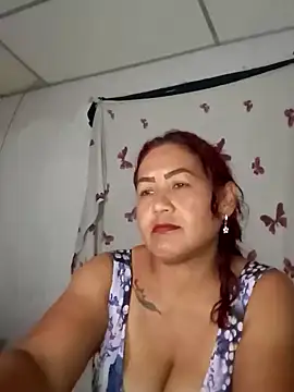 Snapshot of Abigail_BigTits chatting on 01-16-25, 03:23 Abigail BigTits online show from 01-16-25, 03:23