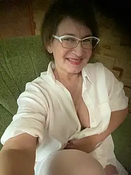 Snapshot of Prolisok473 chatting on 05-15-26, 10:24 Prolisok473 online show from 05-15-26, 10:24
