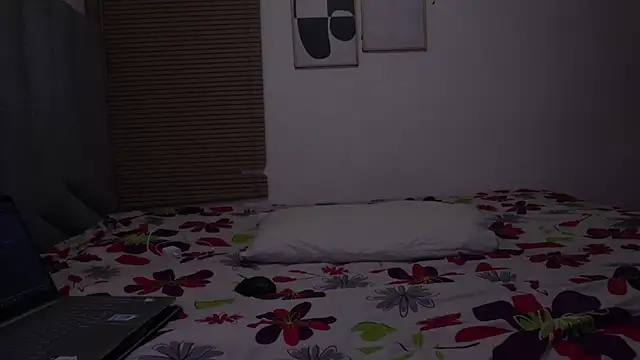 womantall99 online show from 03-26-26, 01:31