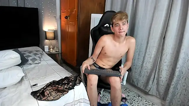 Brian-Ausslos online show from 02-20-25, 07:45