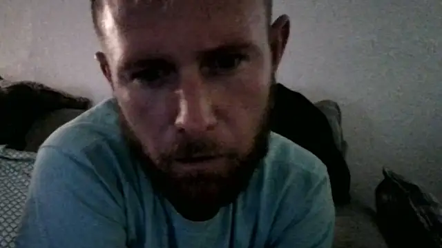 Snapshot of bjay1210 chatting on 06-09-26, 09:27 bjay1210 online show from 06-09-26, 09:27