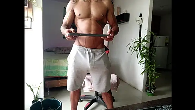 Snapshot of Adam_Valenciia chatting on 06-26-26, 02:12 Adam Valenciia online show from 06-26-26, 02:12