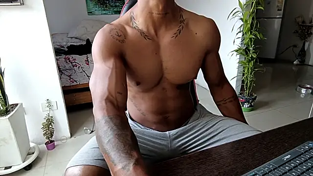 Adam Valenciia online show from 04-07-26, 04:31