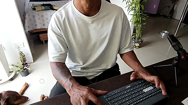 Adam Valenciia online show from 02-18-26, 05:53