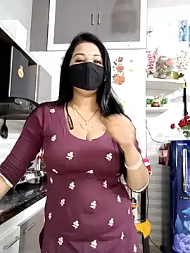 Best-Couple online show from 05-01-26, 03:11