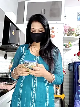 Best-Couple online show from 04-15-26, 03:56