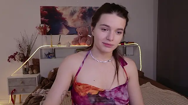 Nellie Medina online show from 06-04-26, 07:07