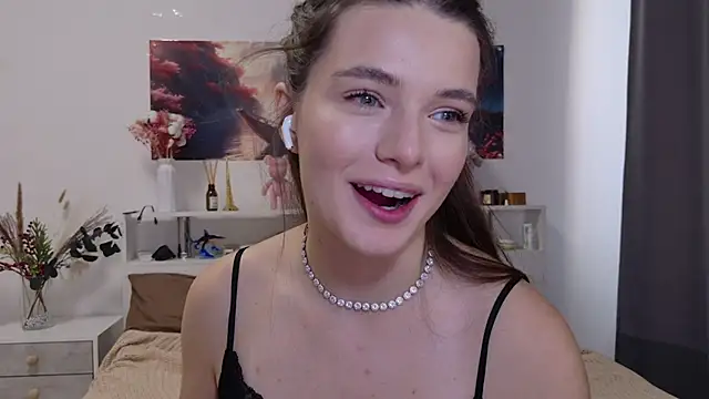 Nellie Medina online show from 11-07-25, 09:25