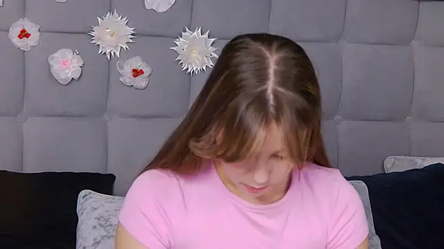 TheEmma online show from 09-19-25, 06:06