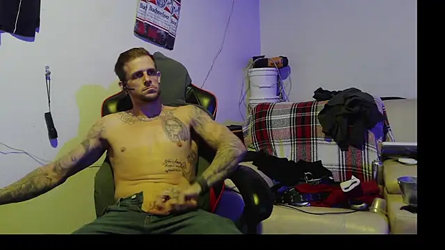 JamesMichael88 online show from 02-25-25, 08:11