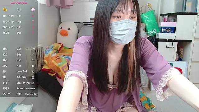 Snapshot of pipimi_khaos chatting on 09-10-25, 12:20 pipimi khaos online show from 09-10-25, 12:20