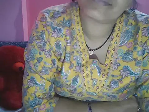 Hot-shanvi online show from 02-25-26, 06:02