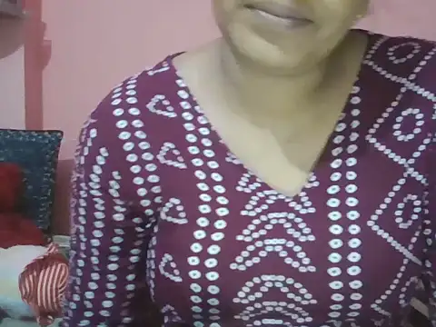 Snapshot of Hot-shanvi chatting on 09-10-25, 12:48 Hot-shanvi online show from 09-10-25, 12:48