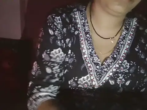 Hot-shanvi online show from 02-22-26, 12:46