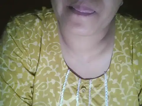 Snapshot of Hot-shanvi chatting on 04-25-26, 03:53 Hot-shanvi online show from 04-25-26, 03:53