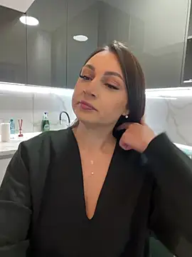 claraxjoyy online show from 02-25-25, 04:14