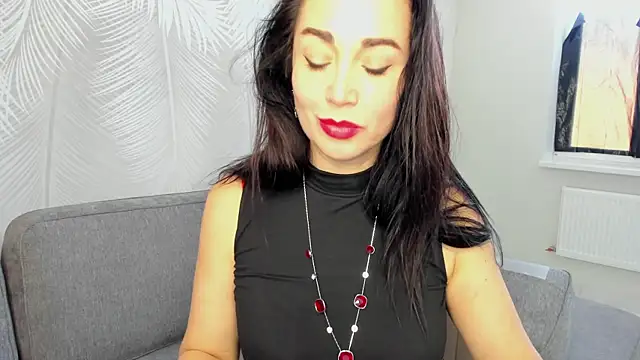 Snapshot of Monica_Weiss chatting on 02-17-25, 08:41 Monica Weiss online show from 02-17-25, 08:41