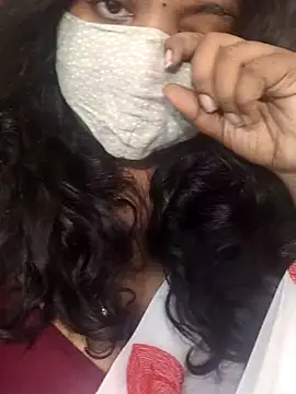 Rathi22 online show from 04-19-26, 04:13