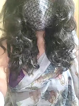 Rathi22 online show from 04-15-26, 01:55