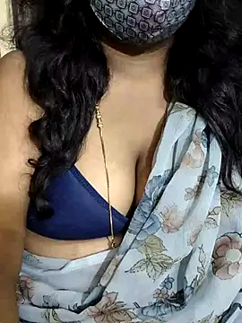 Snapshot of Rathi22 chatting on 09-30-25, 02:45 Rathi22 online show from 09-30-25, 02:45