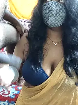 Snapshot of Rathi22 chatting on 09-16-25, 02:18 Rathi22 online show from 09-16-25, 02:18