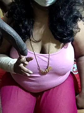 Rathi22 online show from 12-22-25, 02:28