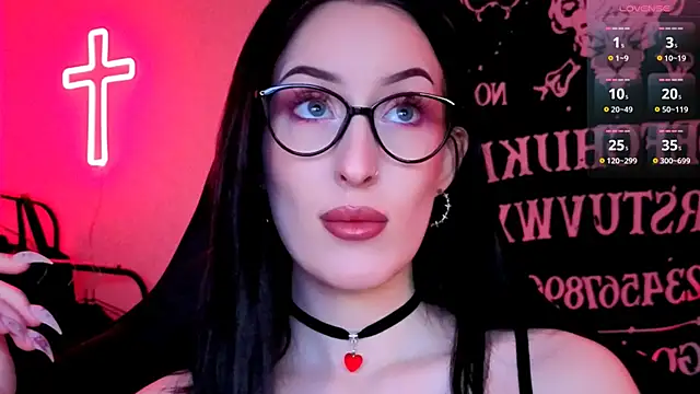 Miss Alice   online show from 04-02-26, 11:44