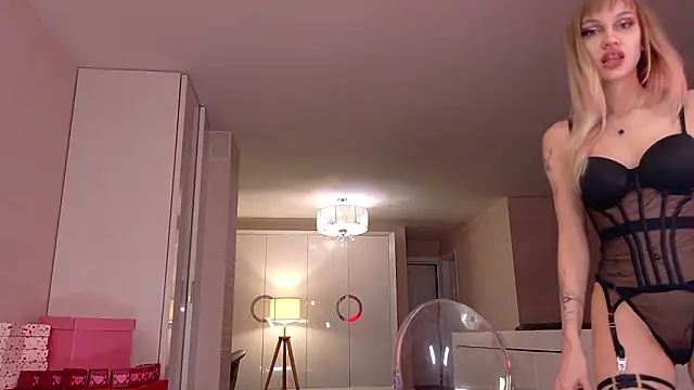 linda x x online show from 02-11-26, 04:40