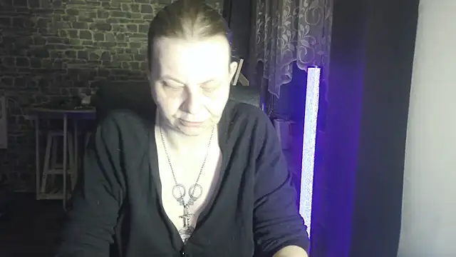 Sweet Phoenix online show from 10-09-25, 04:57