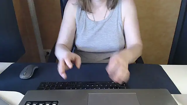 Sweet Phoenix online show from 03-07-26, 08:10