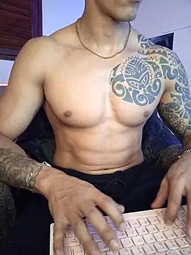 Joylopez fit online show from 06-11-26, 02:58