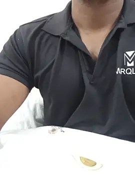 hot boy dic online show from 02-21-26, 01:57