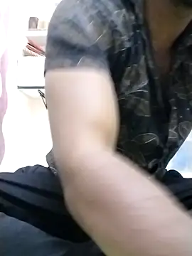 hot boy dic online show from 02-04-26, 05:19