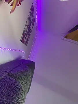 Thando04 online show from 09-10-25, 05:34