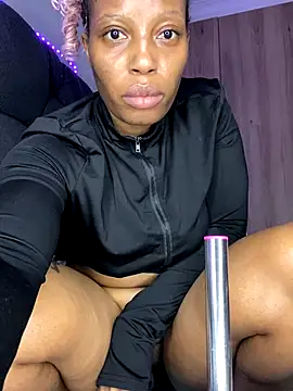 Thando04 online show from 11-11-25, 05:41