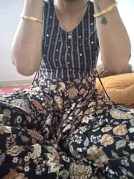 lovelygirl4567 online show from 05-31-26, 05:35