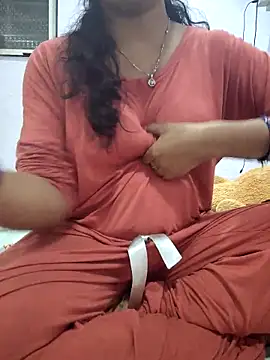 lovelygirl4567 online show from 05-04-26, 03:37