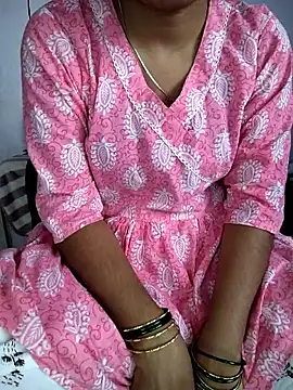 Snapshot of lovelygirl4567 chatting on 02-02-26, 05:39 lovelygirl4567 online show from 02-02-26, 05:39