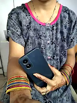 Snapshot of lovelygirl4567 chatting on 01-16-26, 05:55 lovelygirl4567 online show from 01-16-26, 05:55