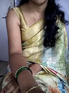 Snapshot of lovelygirl4567 chatting on 02-03-26, 05:49 lovelygirl4567 online show from 02-03-26, 05:49