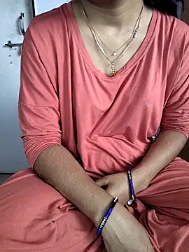 Snapshot of lovelygirl4567 chatting on 02-08-26, 09:07 lovelygirl4567 online show from 02-08-26, 09:07