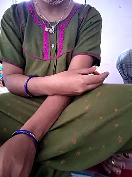 lovelygirl4567 online show from 01-14-26, 09:46