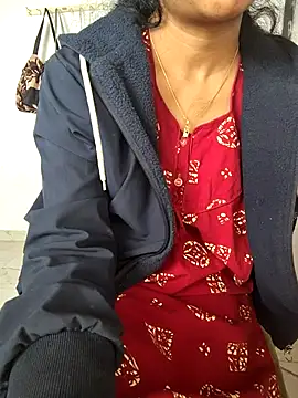 lovelygirl4567 online show from 12-21-25, 06:04