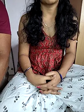 Snapshot of lovelygirl4567 chatting on 02-21-26, 04:47 lovelygirl4567 online show from 02-21-26, 04:47