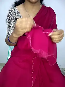 lovelygirl4567 online show from 03-06-26, 06:36